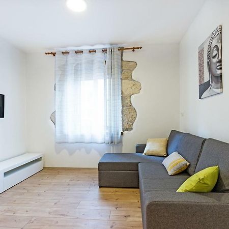 Cozy Apartment 10 Min From The Beach PUY Eksteriør bilde