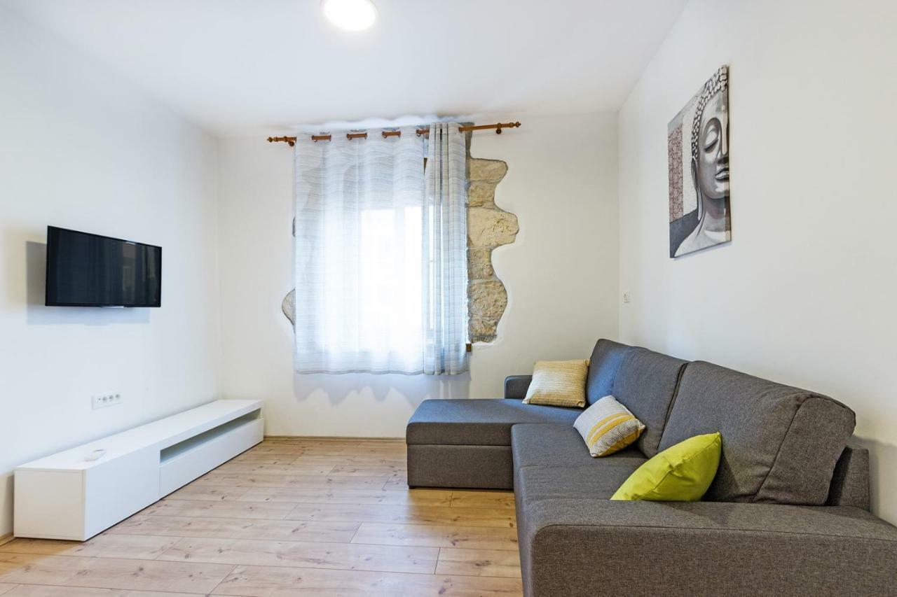 Cozy Apartment 10 Min From The Beach PUY Eksteriør bilde