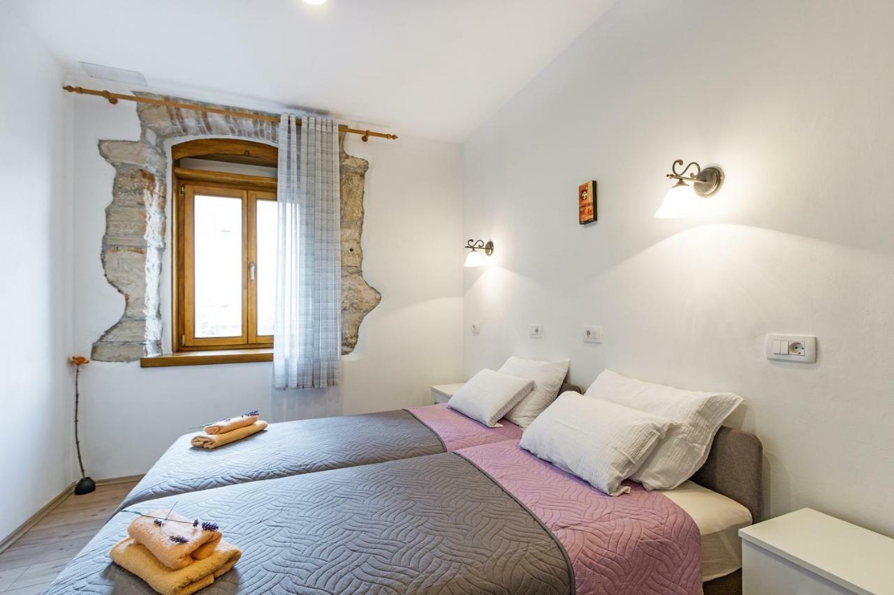 Cozy Apartment 10 Min From The Beach PUY Eksteriør bilde