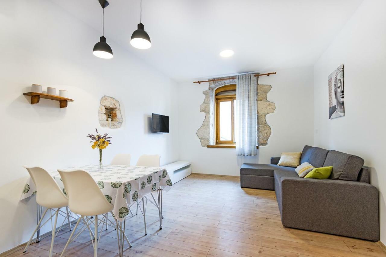 Cozy Apartment 10 Min From The Beach PUY Eksteriør bilde